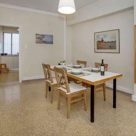 Central Apartment On Pedestrian Street By Ghh-3